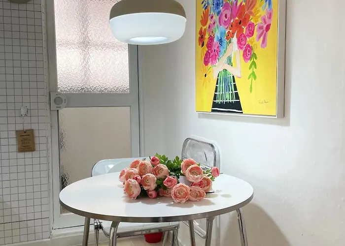 Sinsa Station 2room North Europe Art Gallery Appartement Séoul